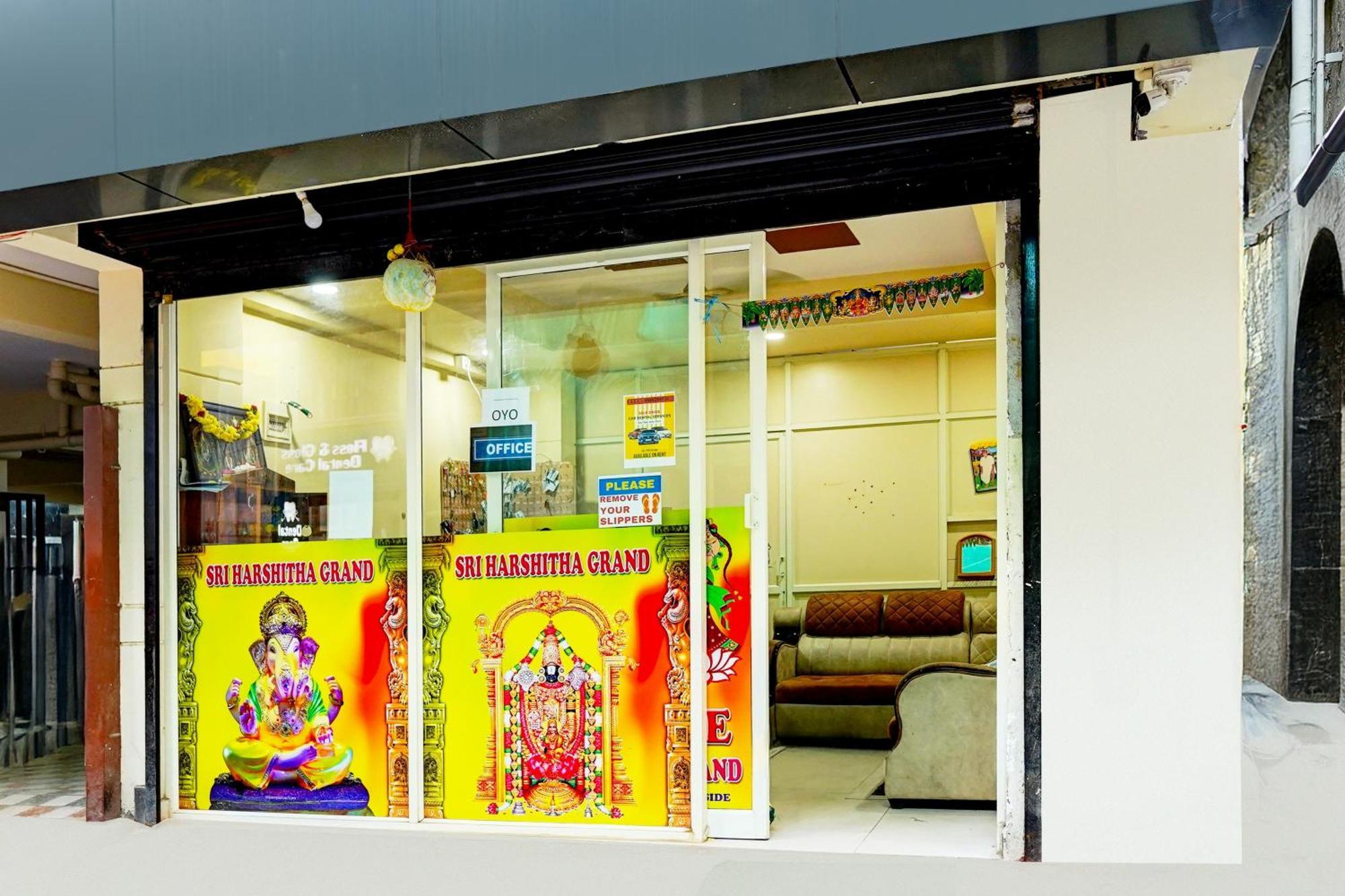 Super Hotel O Sri Vishnu Prime Opposite The Studio Salon, Kundalhalli Gate Бангалор Екстериор снимка